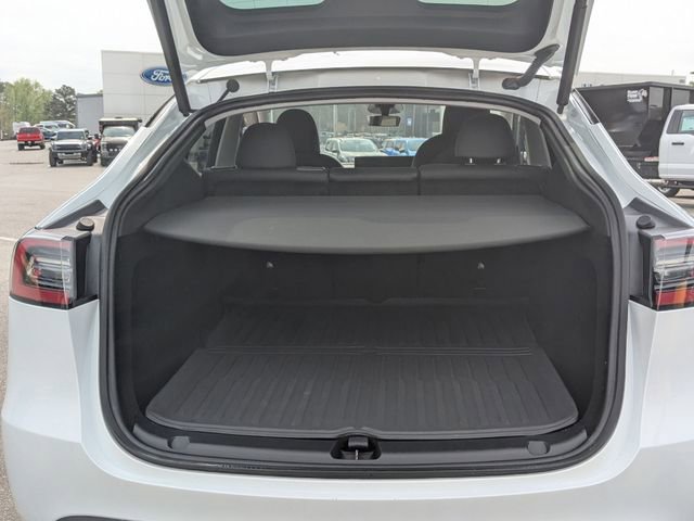 Used 2024 Tesla Model Y Performance image 21