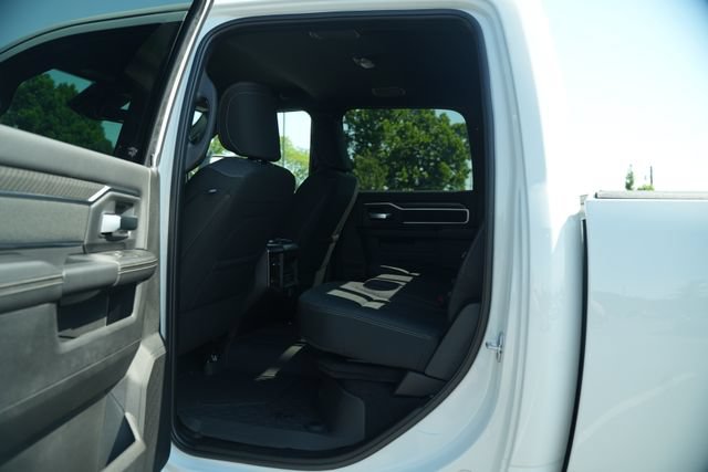 New 2026 RAM 2500 Big Horn AWD/4WD image 13