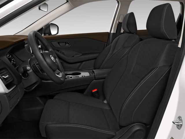 Used 2024 Nissan Rogue Platinum AWD/4WD image 10