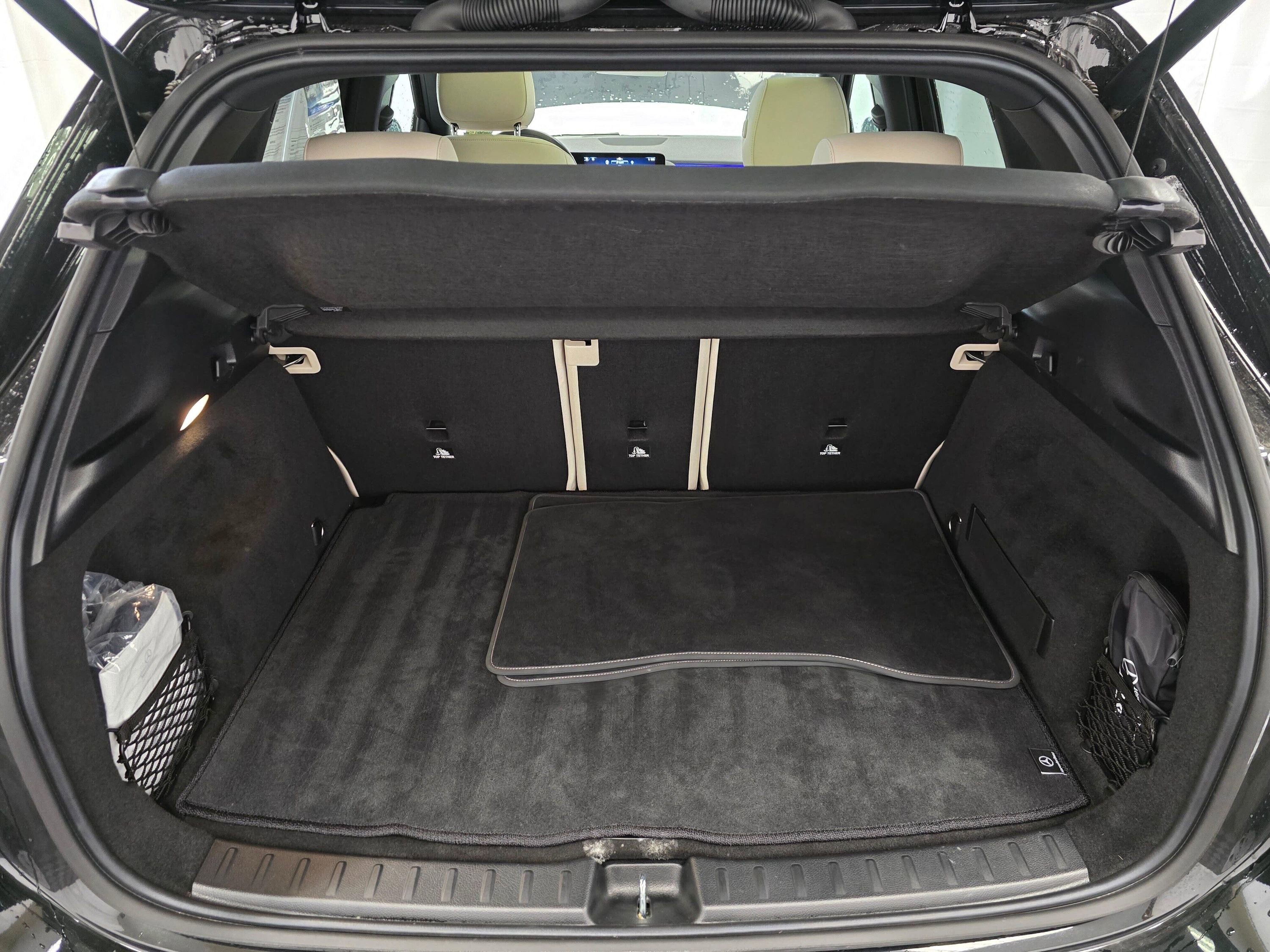 Used 2025 Mercedes-Benz GLA 250 4MATIC image 11