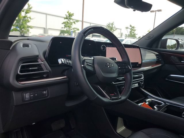 Used 2024 Chevrolet Traverse RS FWD image 21