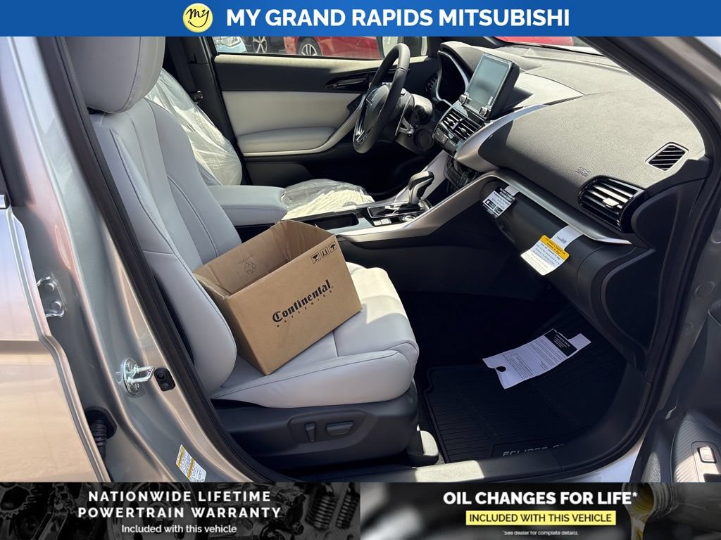 New 2026 Mitsubishi Eclipse Cross SEL AWD/4WD image 14