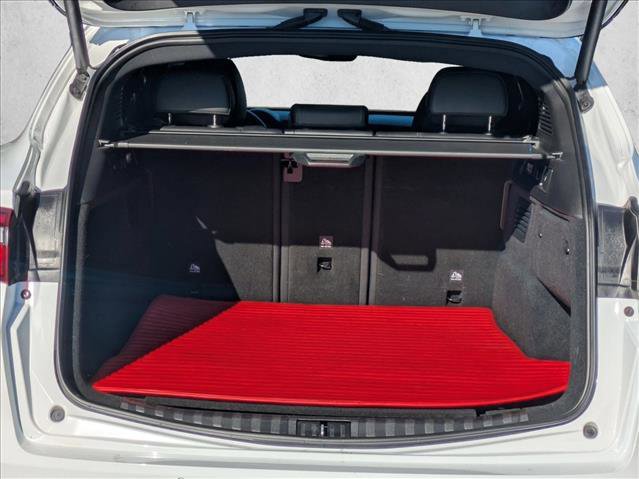 Used 2022 Alfa Romeo Stelvio Veloce image 6