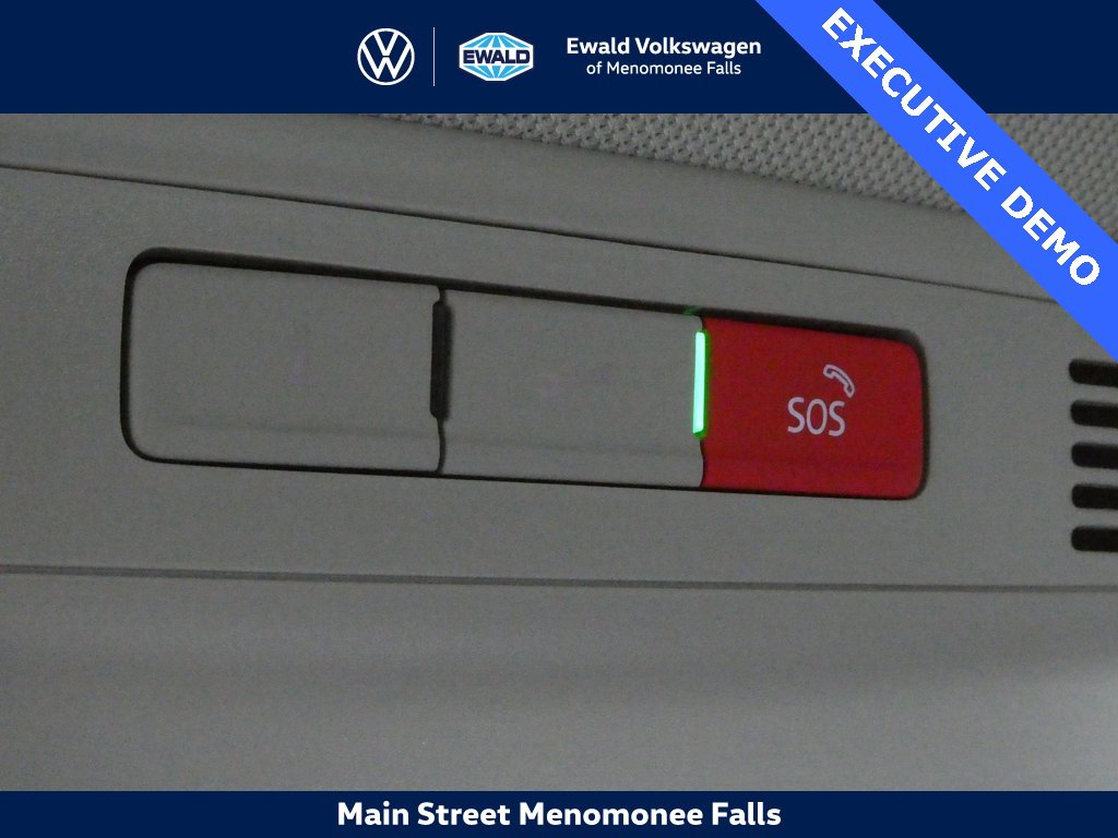 Certified 2025 Volkswagen Jetta S image 26