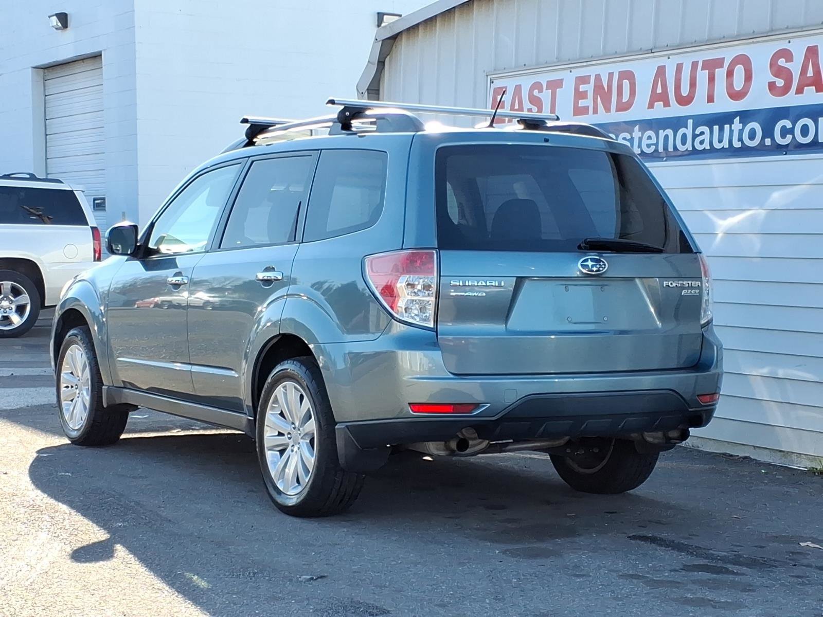 Used 2012 Subaru Forester 2.5X Premium w/ Popular Pkg 3 AWD/4WD image 3