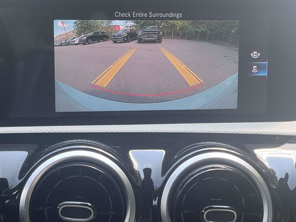Certified 2020 Mercedes-Benz A 220 4MATIC image 25
