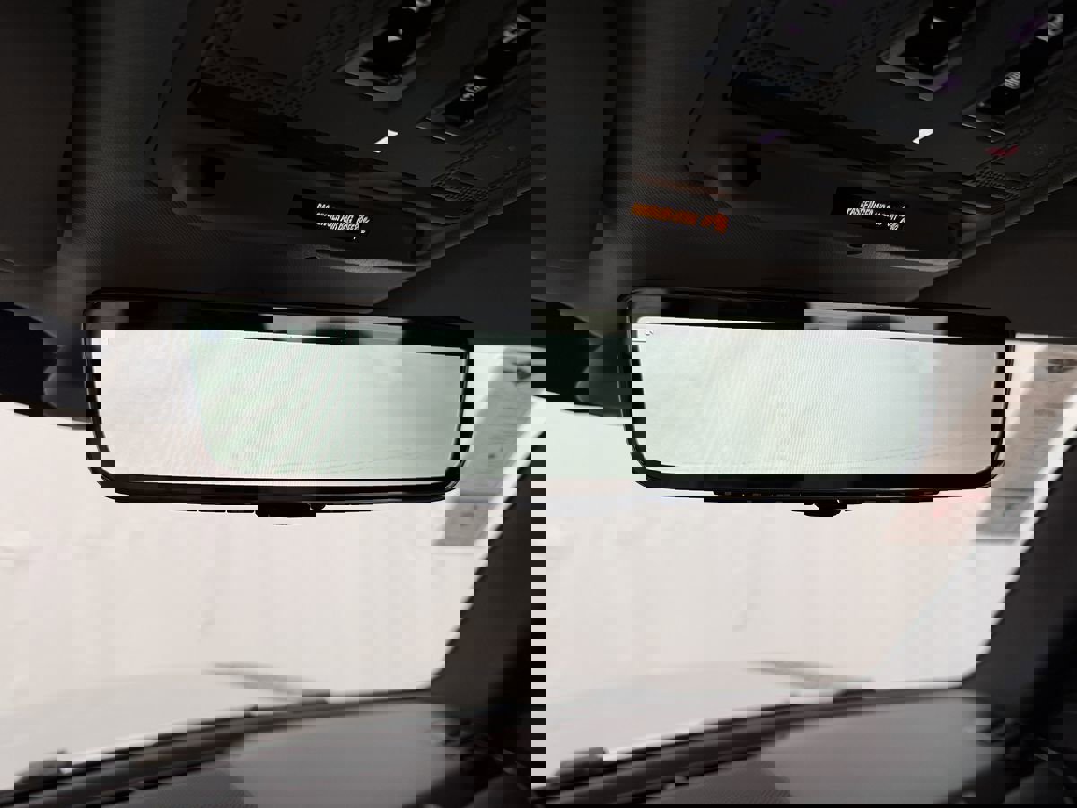 Used 2020 Land Rover Defender 110 First Edition image 19