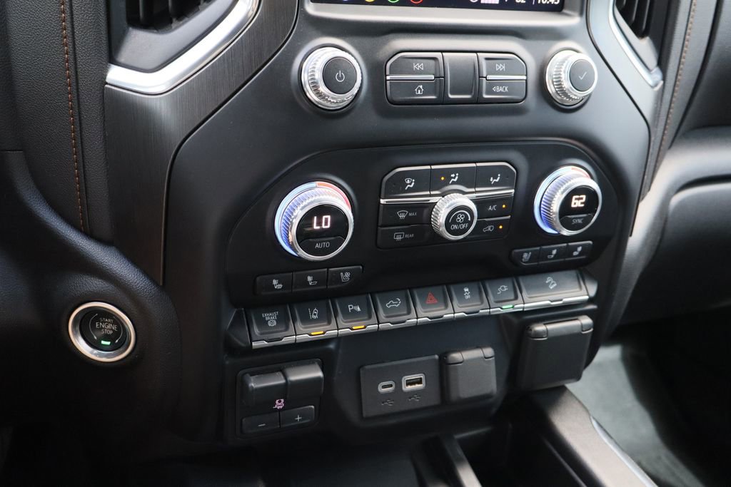 Certified 2023 GMC Sierra 2500 AT4 w/ AT4 Preferred Package image 17
