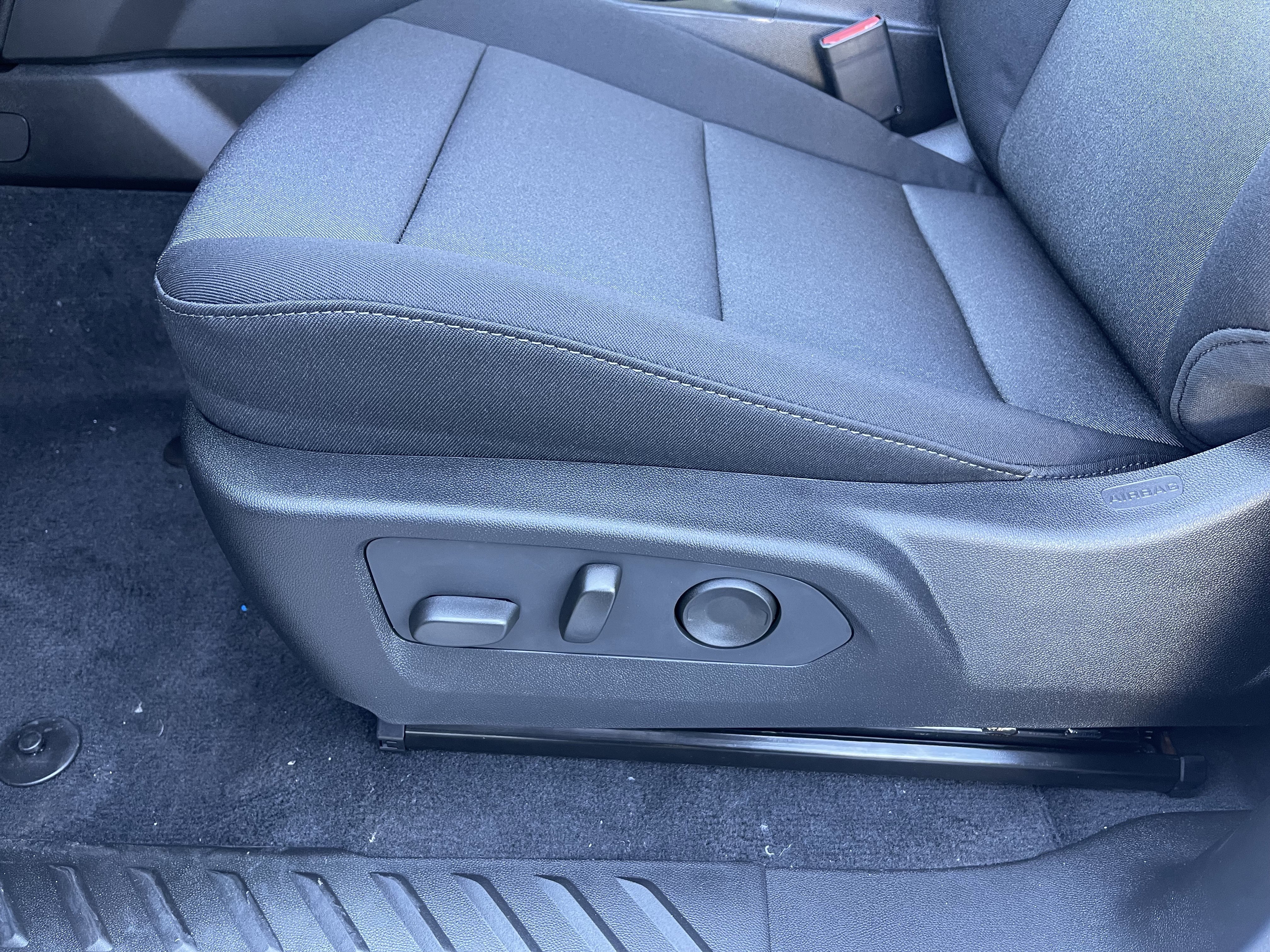 New 2026 Chevrolet Colorado W/T w/ WT Convenience Package II image 13