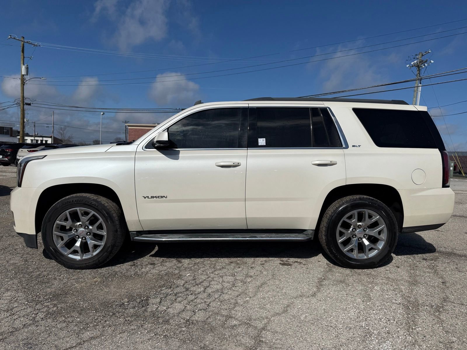 Used 2015 GMC Yukon SLT w/ Open Road Package image 6