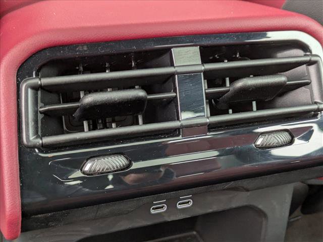 Used 2025 BMW i5 xDrive40 w/ Executive Package image 18