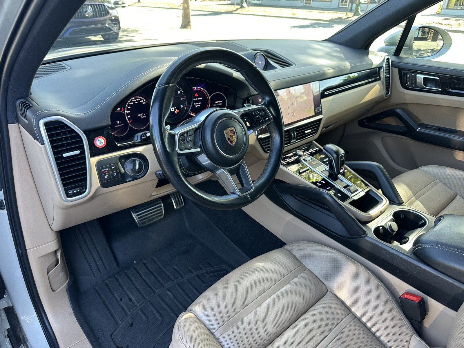 Used 2023 Porsche Cayenne S AWD/4WD image 18
