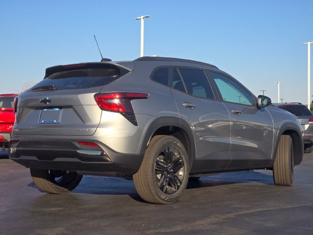 New 2026 Chevrolet Trax ACTIV w/ Sunroof Package FWD image 14