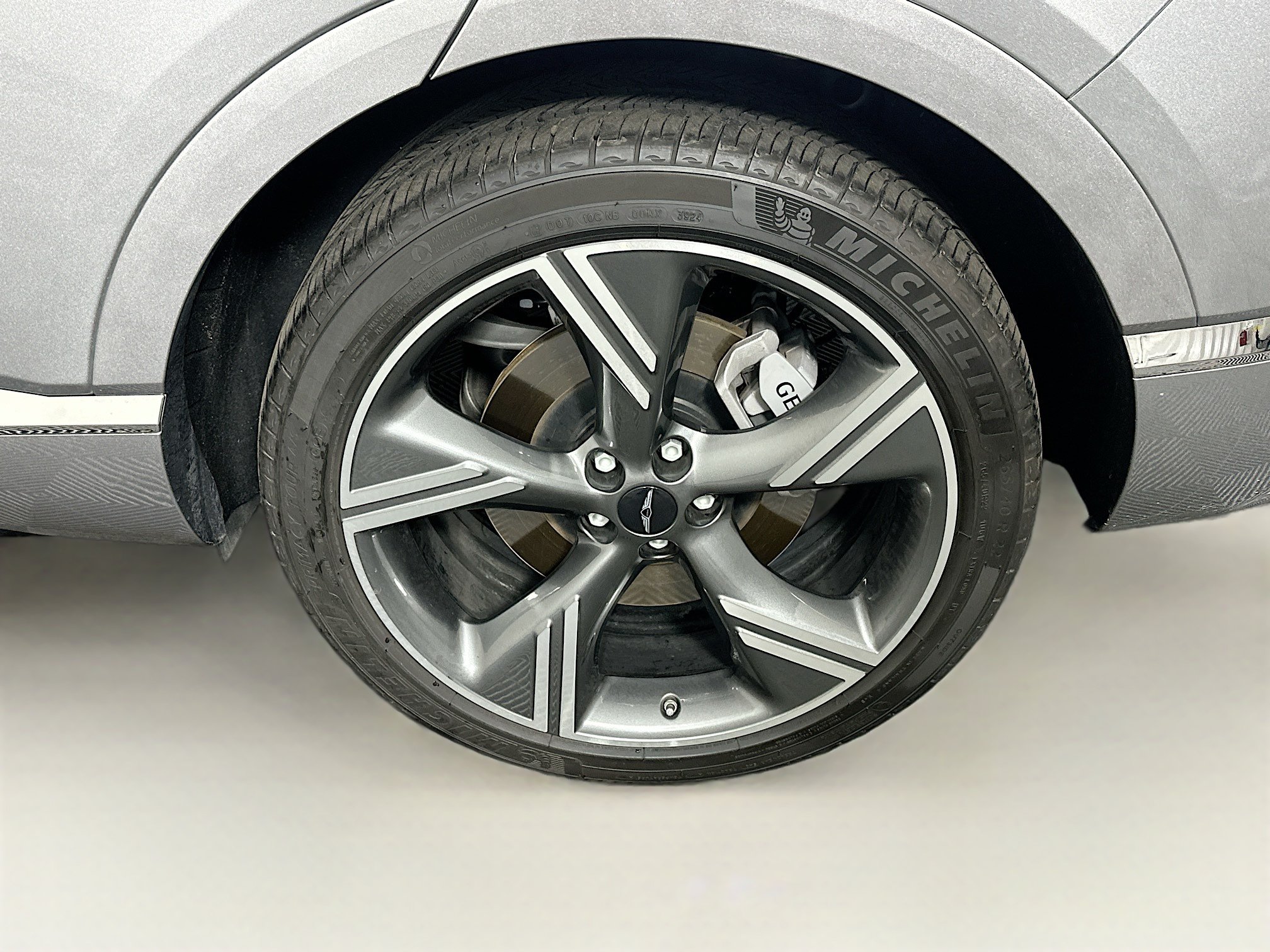 Used 2025 Genesis GV80 3.5T Prestige AWD/4WD image 11