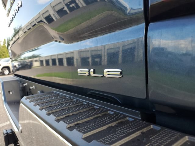 Used 2020 GMC Sierra 1500 SLE w/ SLE Value Package AWD/4WD image 7
