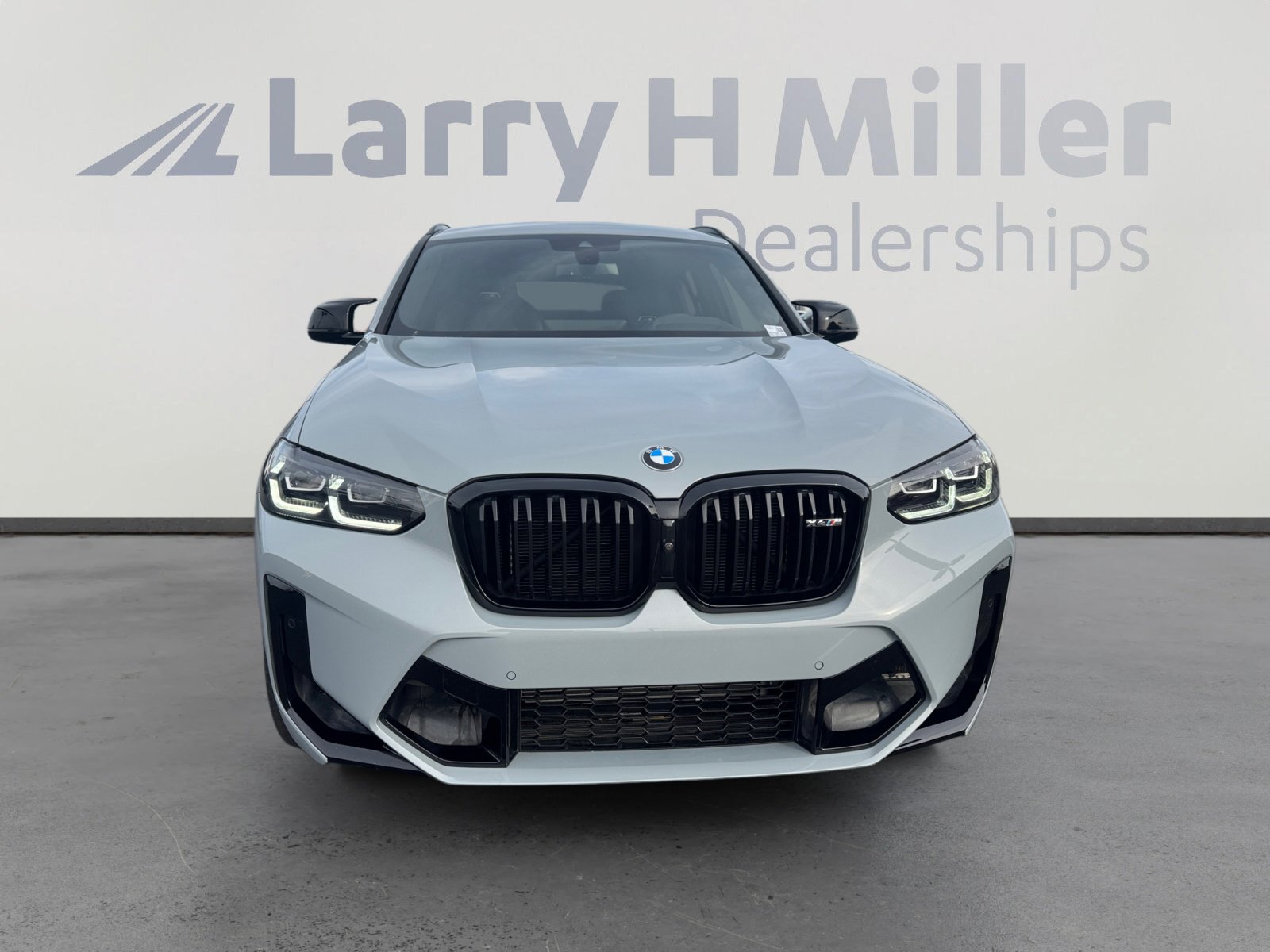 Used 2025 BMW X4 M w/ Competition Package image 8