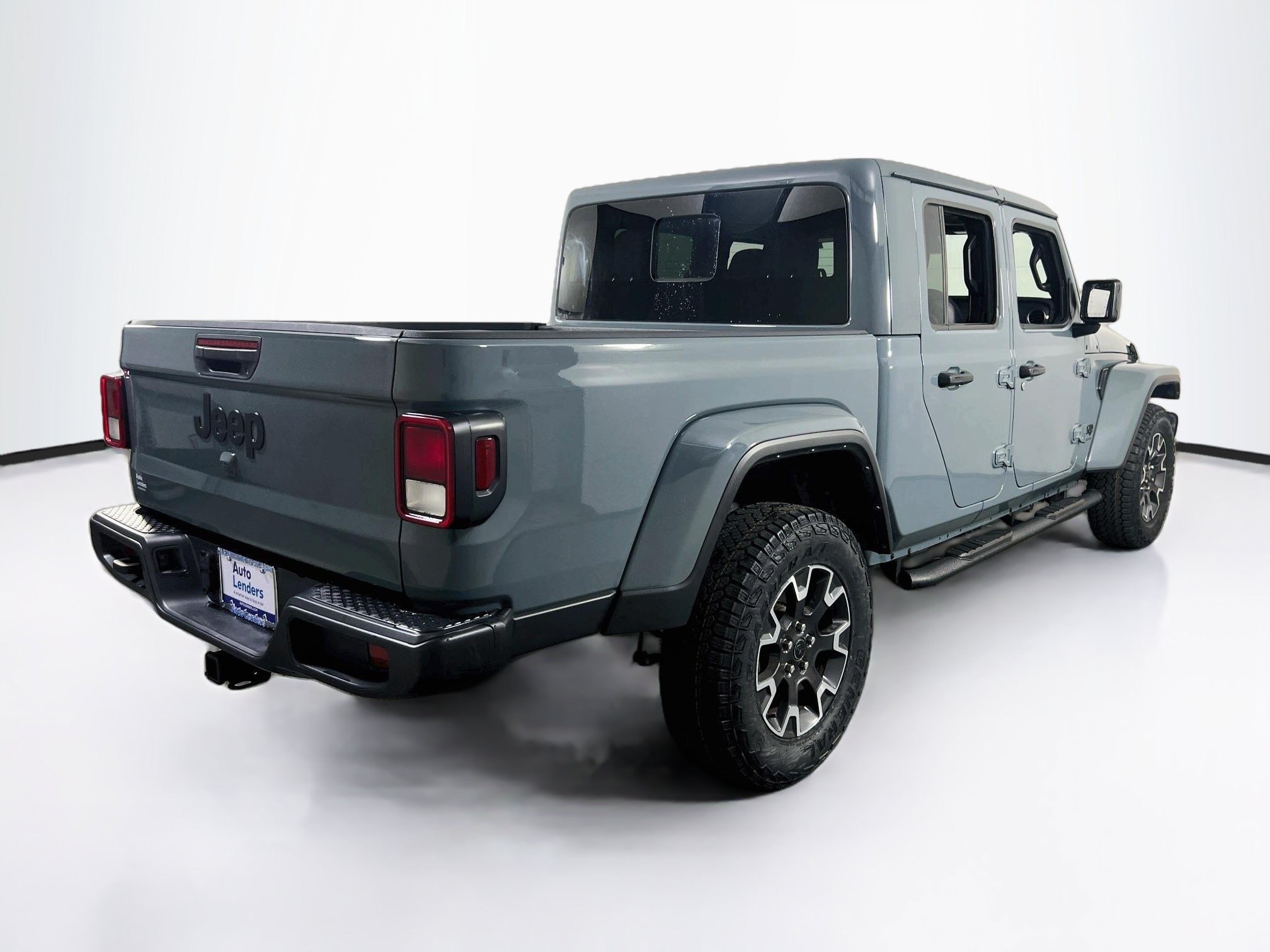 Used 2024 Jeep Gladiator Sport w/ Premium Package AWD/4WD image 5