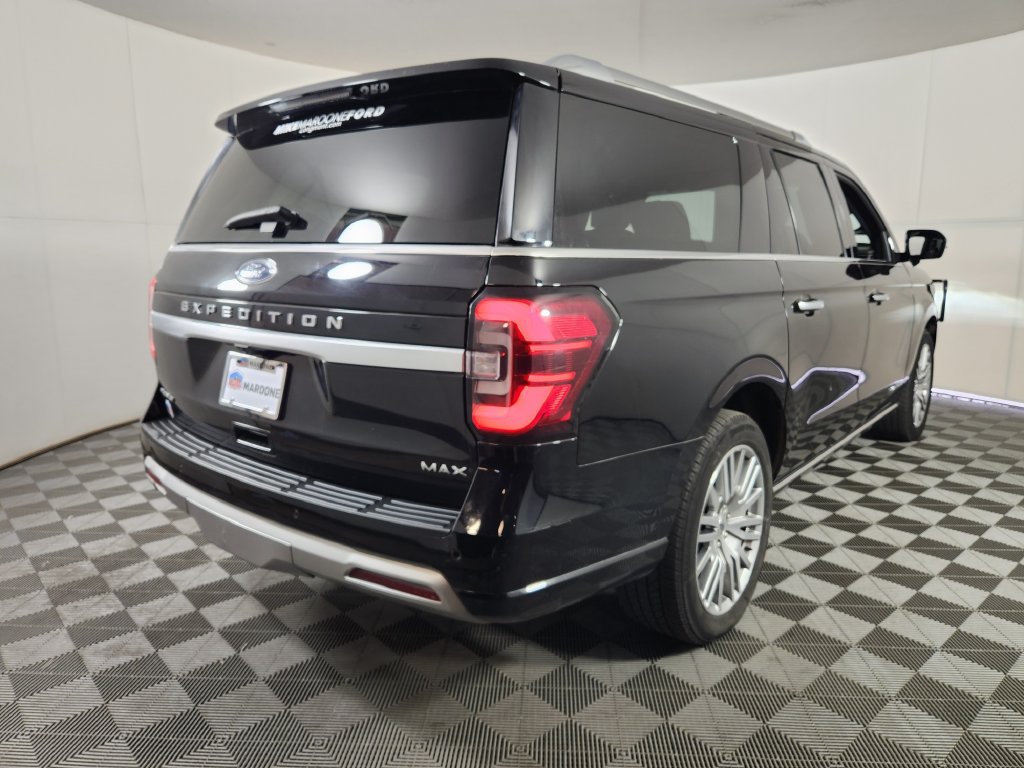 Used 2023 Ford Expedition Max Platinum AWD/4WD image 7