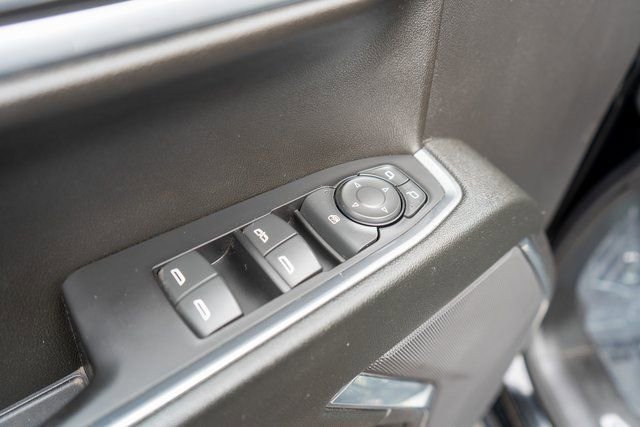 Used 2023 Chevrolet Silverado 1500 RST image 18
