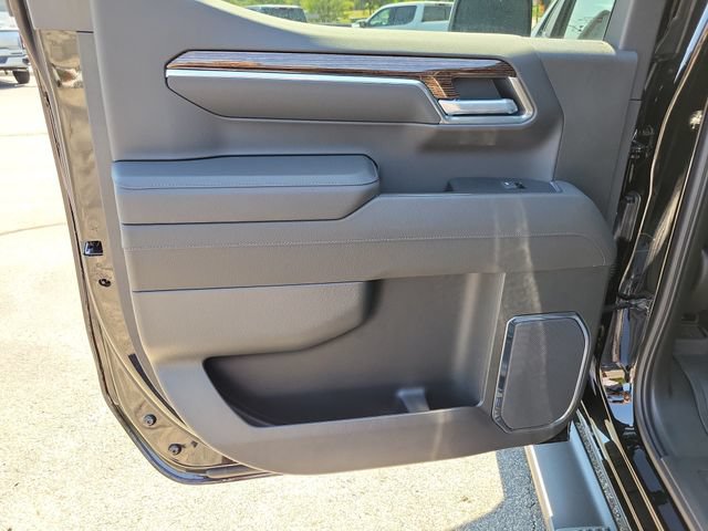 New 2026 GMC Sierra 1500 Elevation w/ Elevation Premium Package AWD/4WD image 13