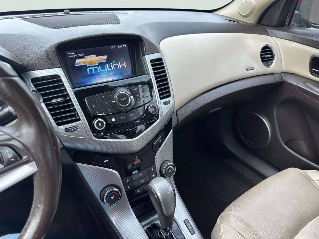 Used 2015 Chevrolet Cruze LTZ w/ Sun, Sound and Sport Package FWD image 31