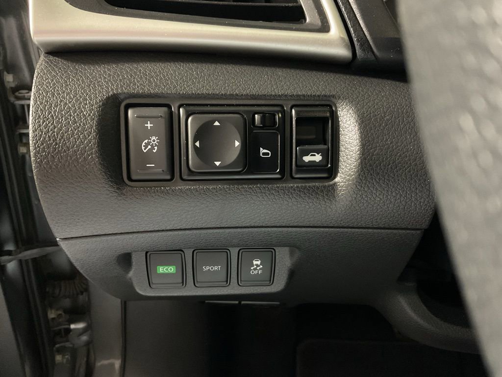 Used 2018 Nissan Sentra SL image 26