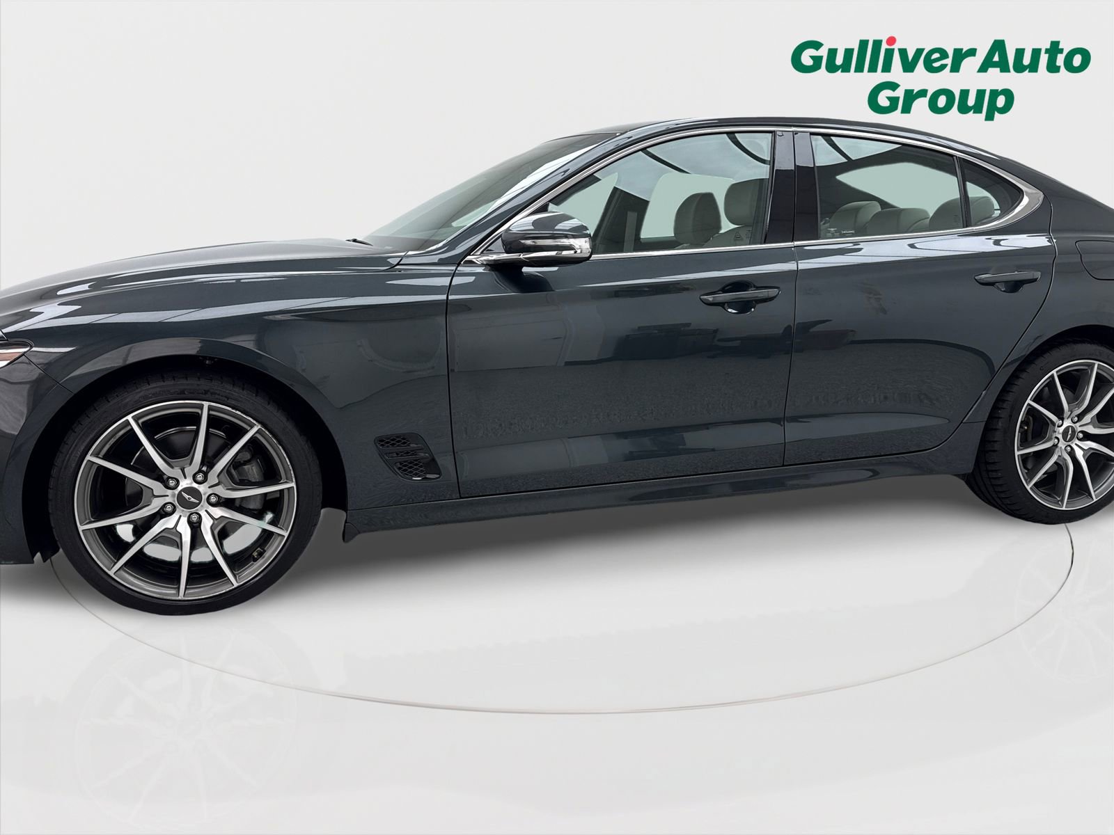 Used 2023 Genesis G70 2.0T video 2