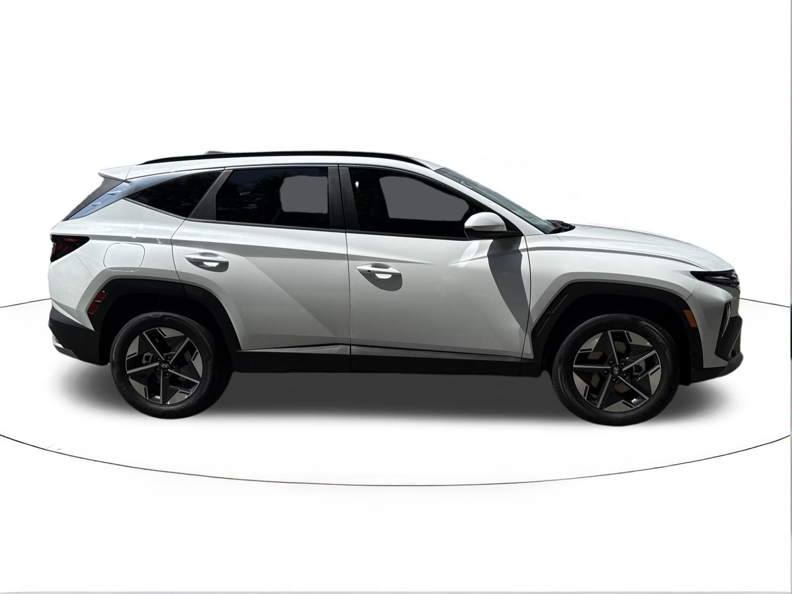 New 2026 Hyundai Tucson SEL AWD/4WD image 2