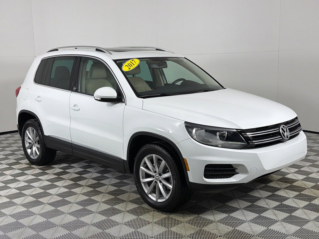 Used 2017 Volkswagen Tiguan Wolfsburg Edition image 3