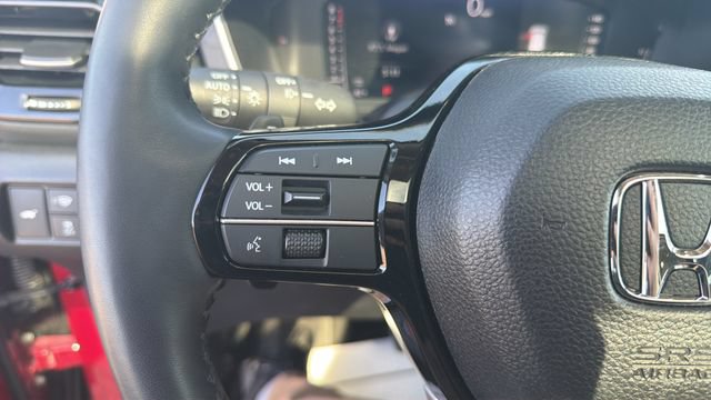 Certified 2025 Honda Pilot Elite image 18