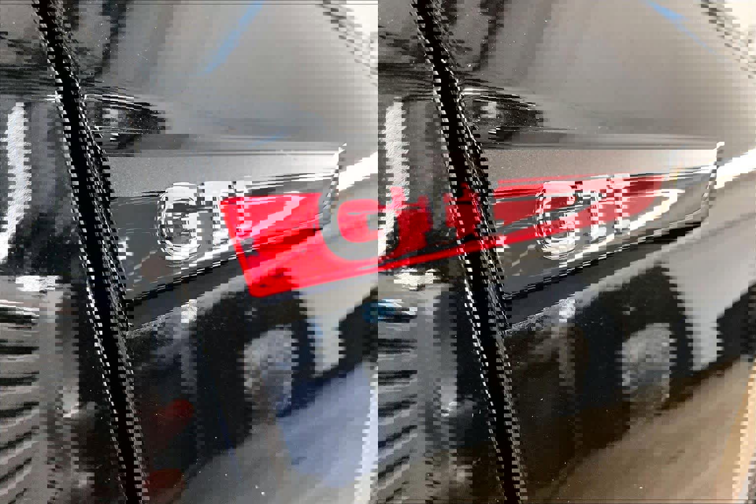 Used 2024 Volkswagen GTI SE image 11