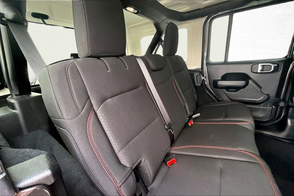 Used 2019 Jeep Wrangler Unlimited Rubicon w/ Cold Weather Group image 25