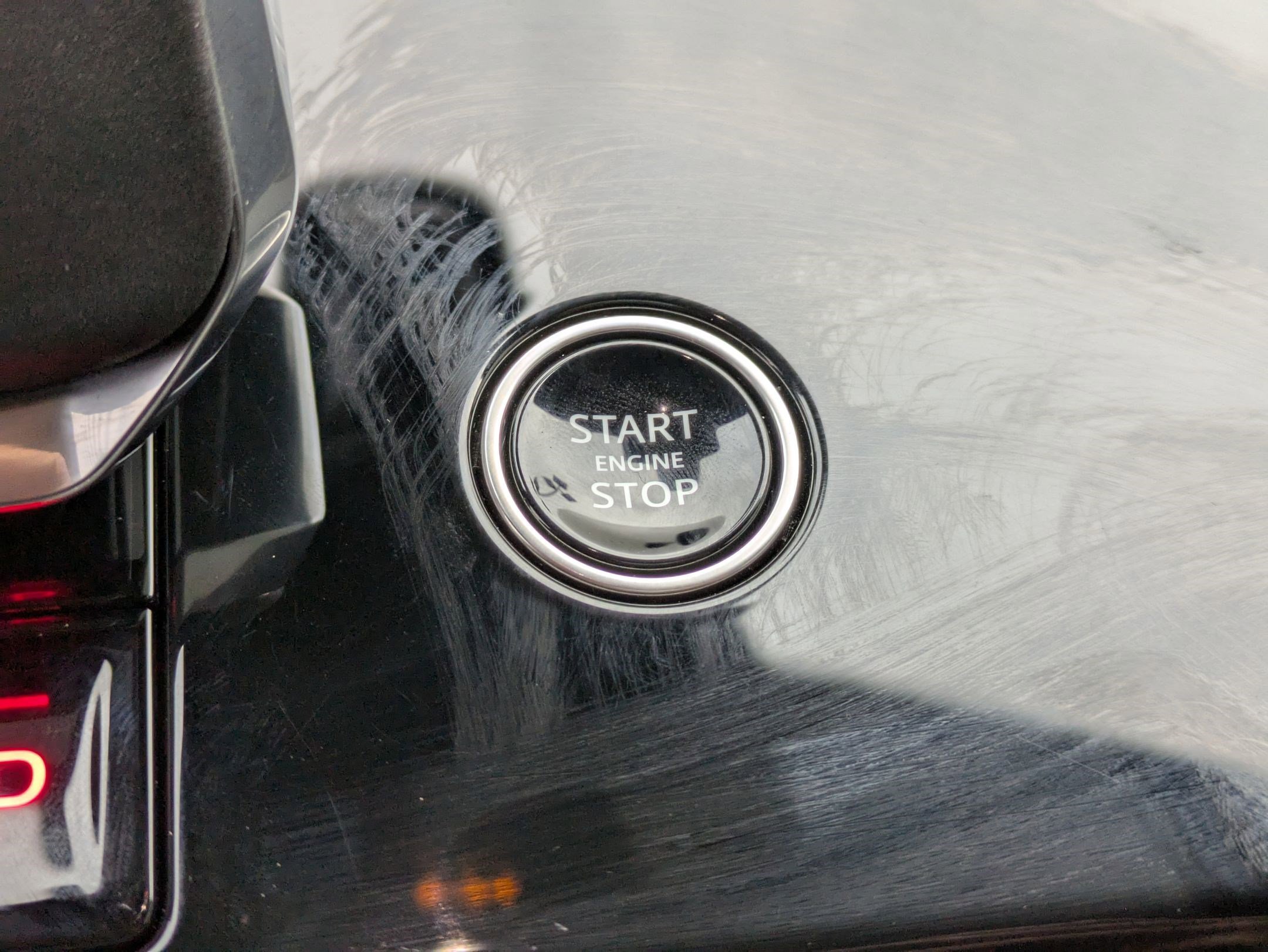 Used 2025 Land Rover Range Rover Sport image 21