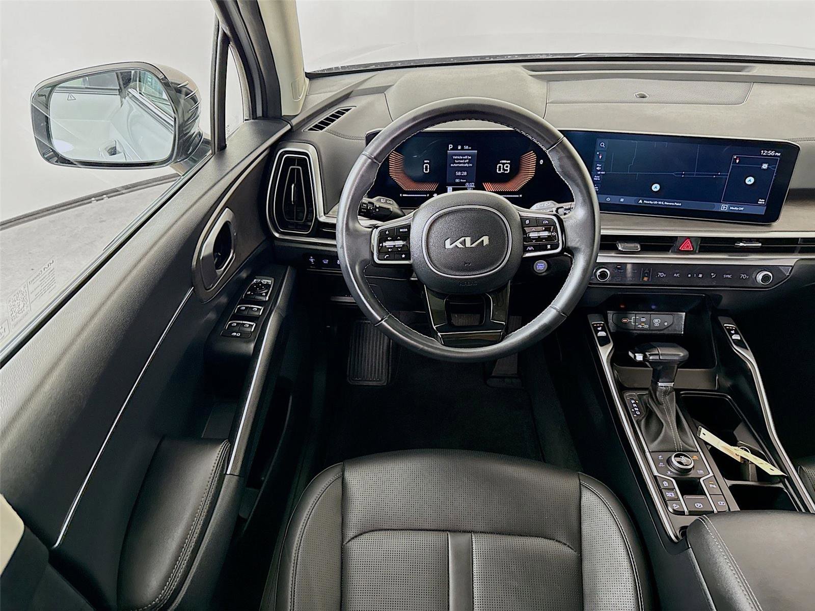 Used 2024 Kia Sorento X-Line EX AWD/4WD image 2