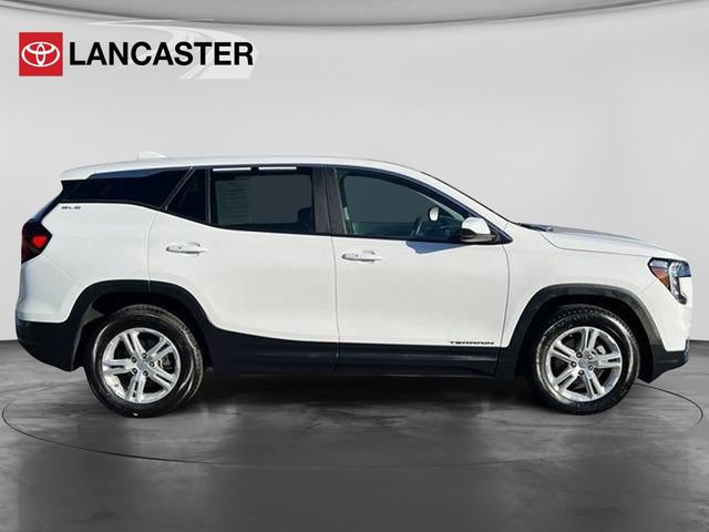 Used 2024 GMC Terrain SLE FWD image 8