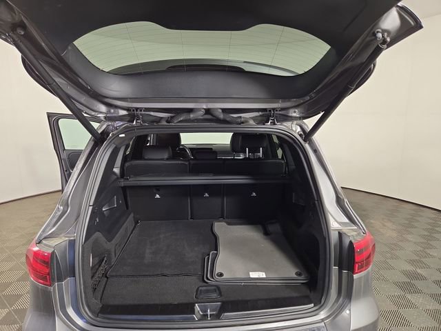 Used 2025 Mercedes-Benz GLB 250 4MATIC image 31