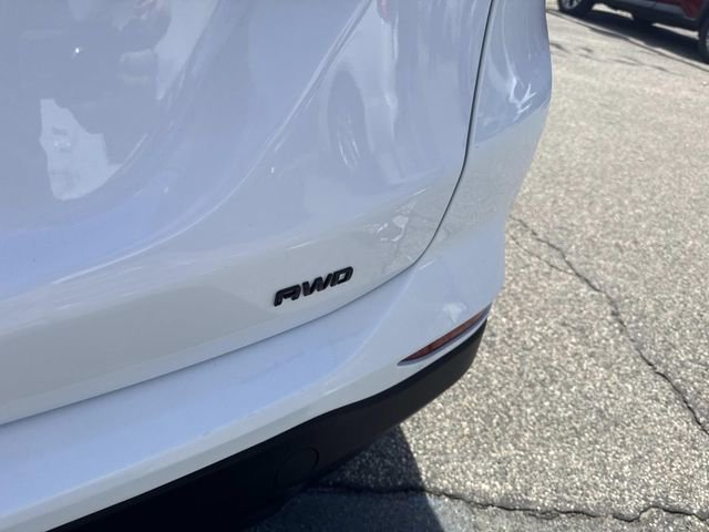 Used 2023 Chevrolet Equinox LS w/ LS Convenience Package image 8