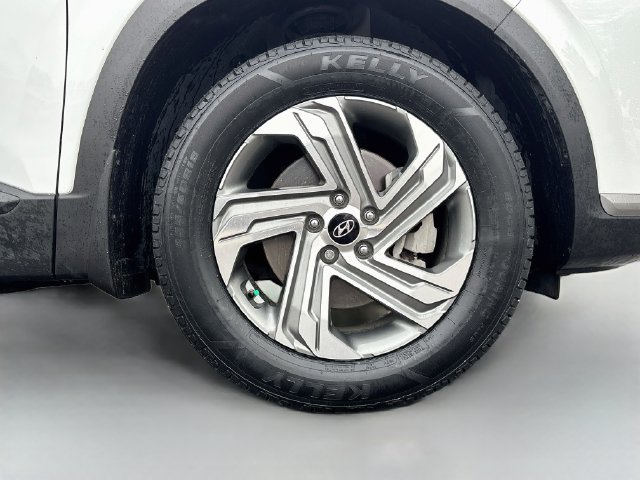 Certified 2023 Hyundai Santa Fe SE FWD image 28