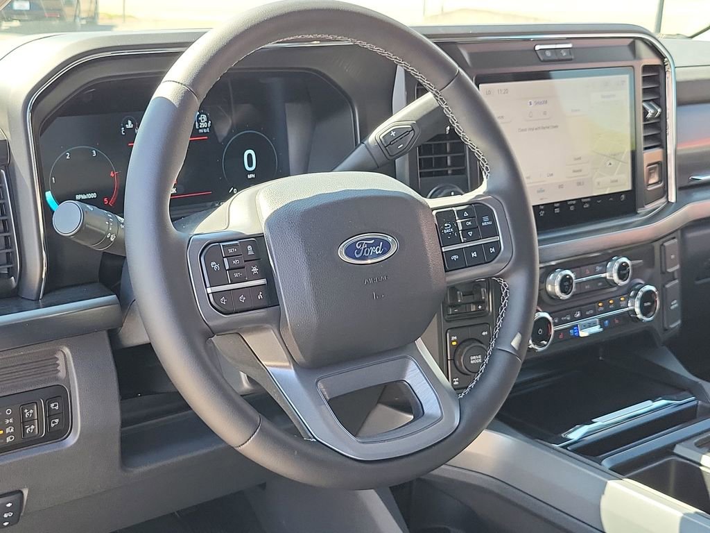 New 2026 Ford F250 Lariat w/ Black Appearance Package AWD/4WD image 11