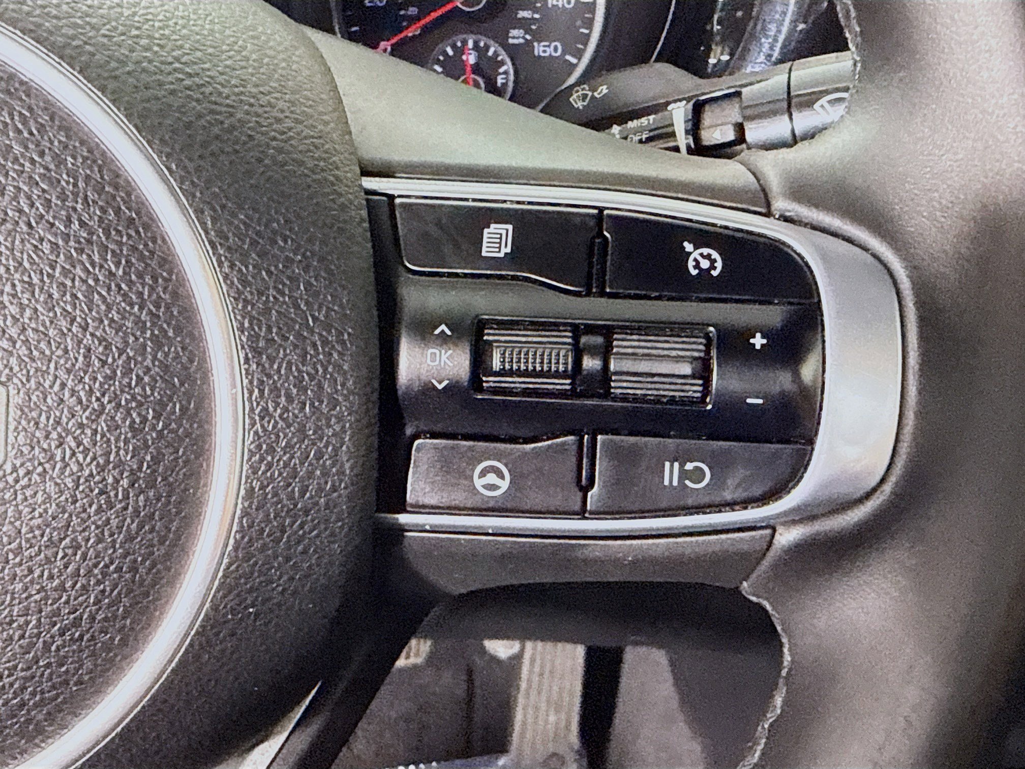 Used 2022 Kia K5 GT-Line FWD image 15
