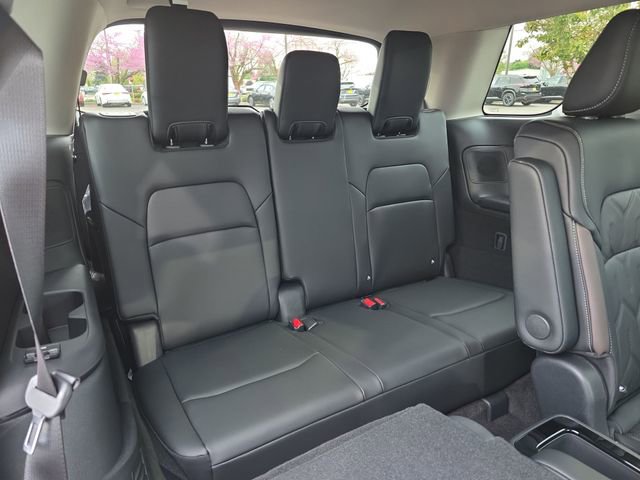 New 2026 Nissan Pathfinder Platinum AWD/4WD image 12