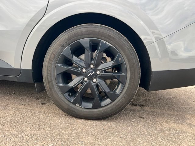 Used 2022 Kia Carnival SX Prestige FWD image 14