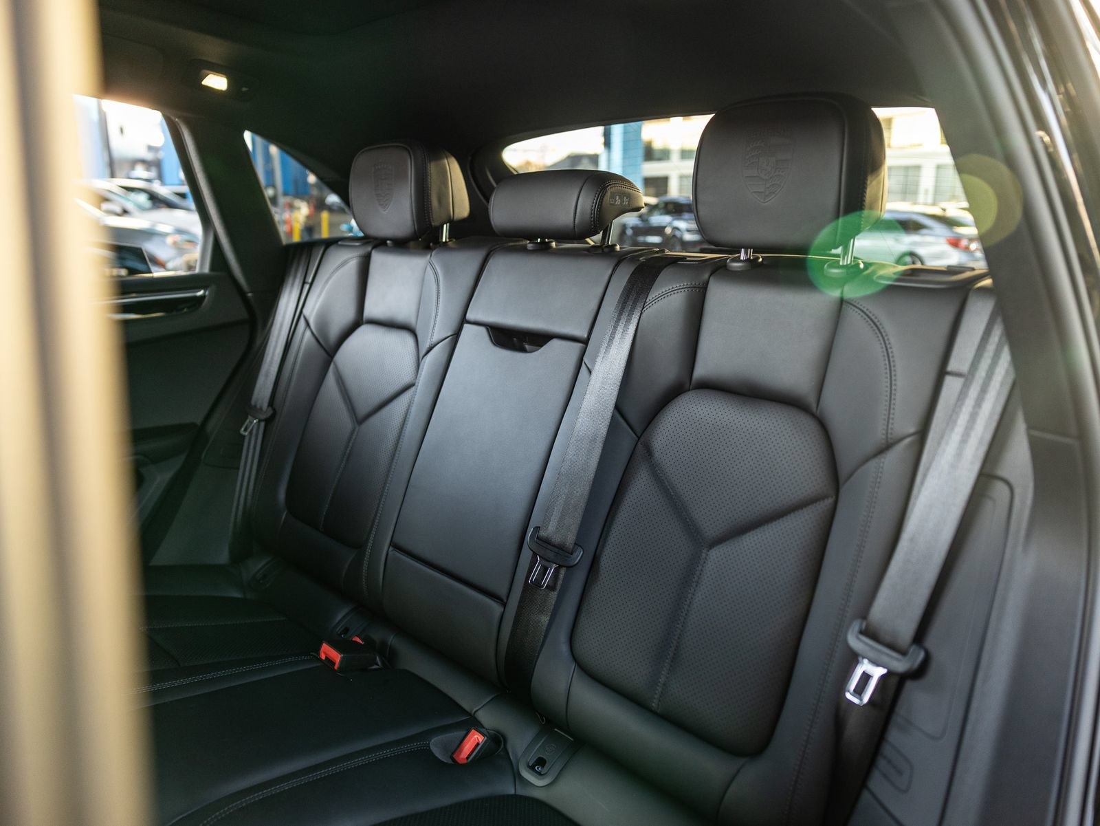 Certified 2026 Porsche Macan AWD/4WD image 46