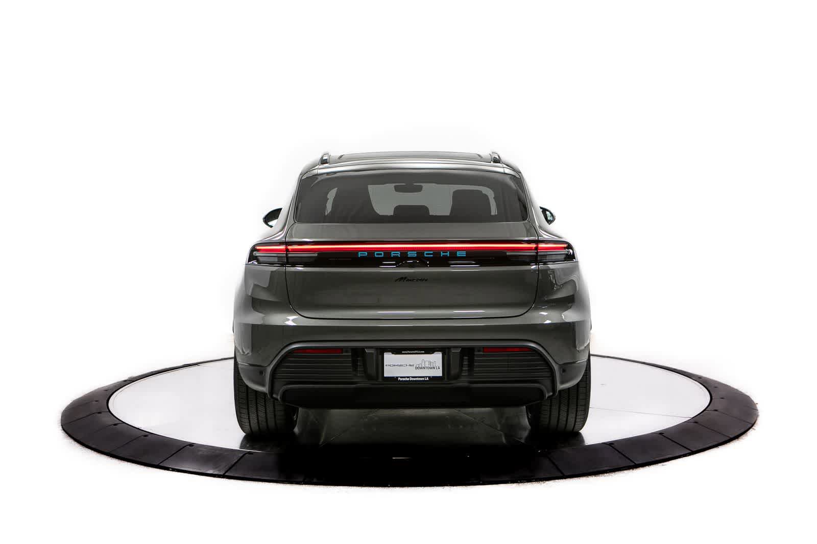 New 2026 Porsche Macan Electric RWD image 6