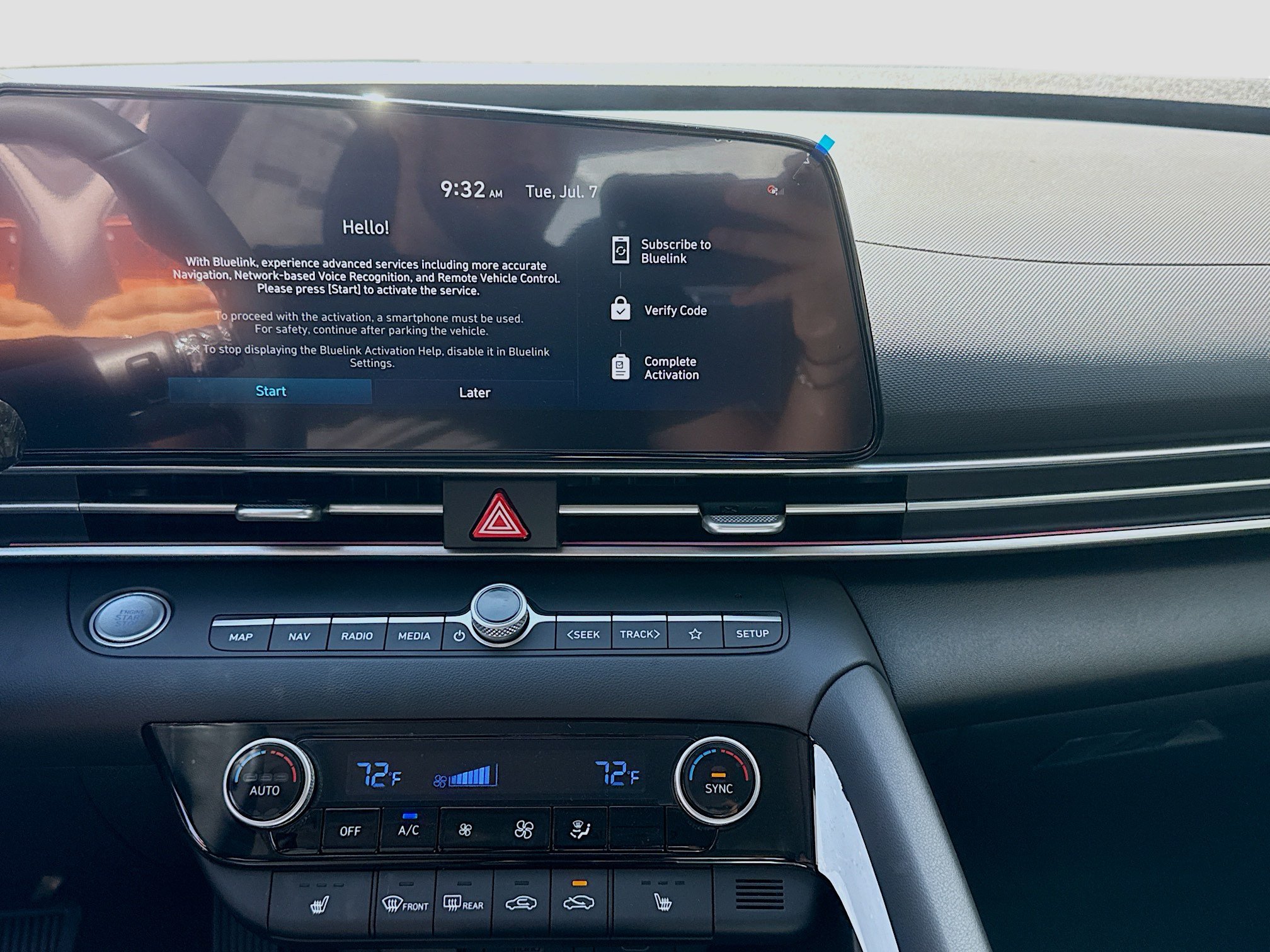 New 2026 Hyundai Elantra Limited FWD image 10