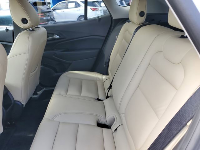 Used 2024 Chevrolet Trax LS w/ LS Convenience Package image 11