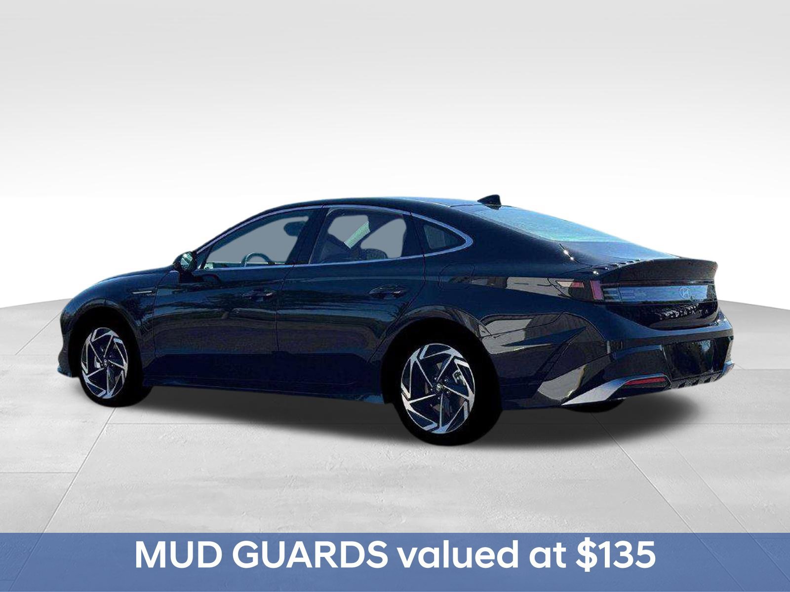 New 2026 Hyundai Sonata SEL FWD image 4