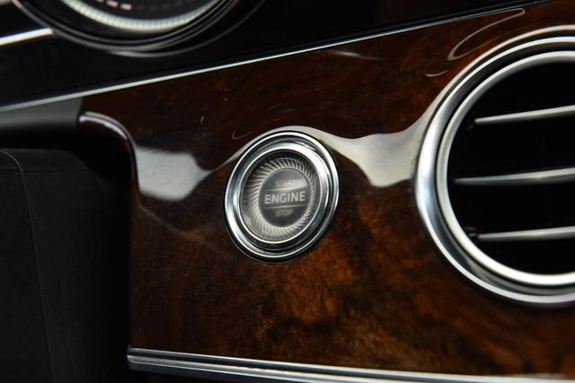 Used 2017 Mercedes-Benz E 400 4MATIC Wagon image 19