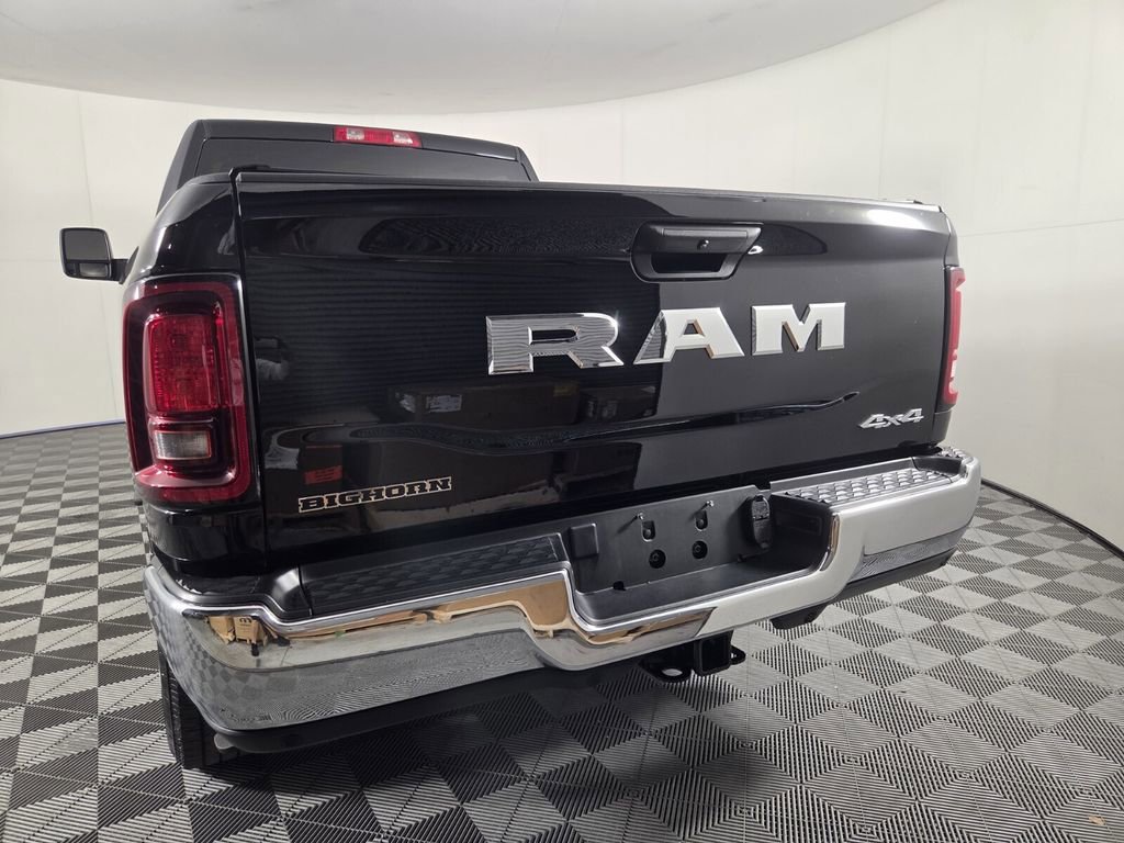 Used 2025 RAM 2500 Big Horn AWD/4WD image 6