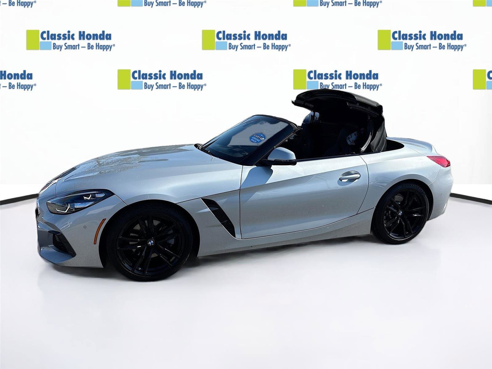 Used 2022 BMW Z4 sDrive30i w/ Premium Package image 37